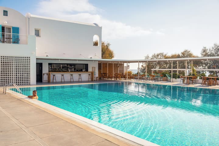 Kamari Beach Hotel