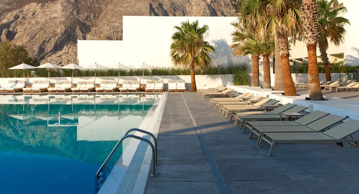 Kamari Beach Hotel