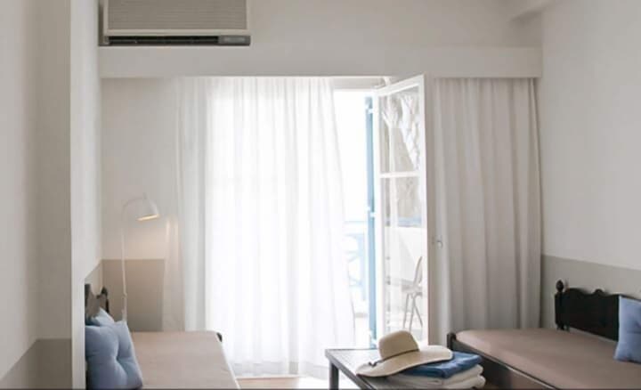 Kamari Beach Hotel
