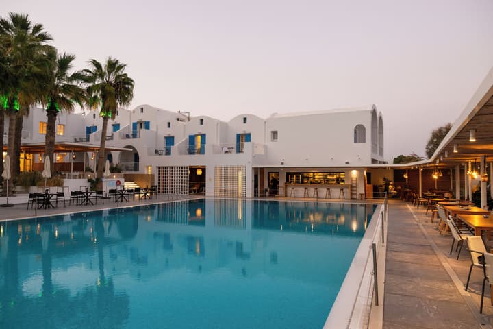 Kamari Beach Hotel