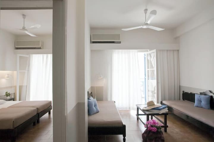 Kamari Beach Hotel