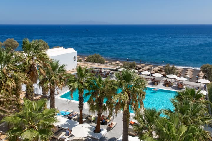 Kamari Beach Hotel