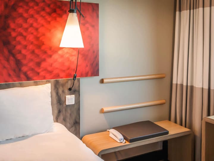 ibis Amsterdam City West