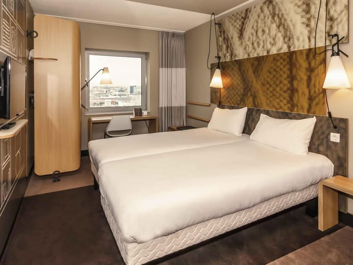 ibis Amsterdam City West