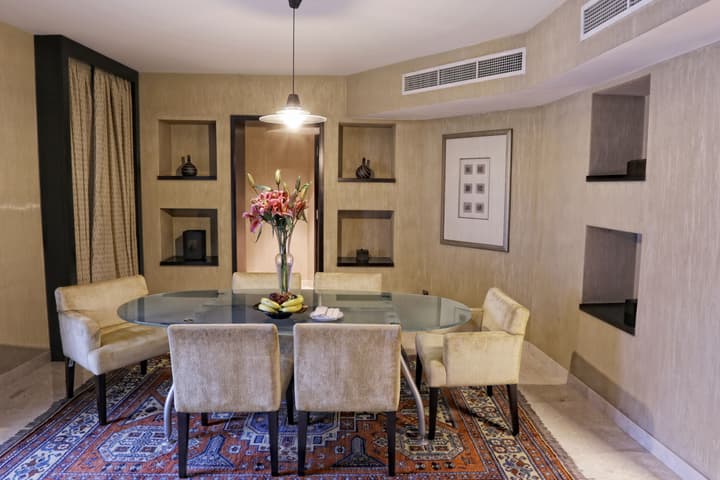Ramada Plaza by Wyndham Dubai Deira