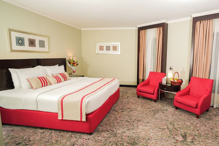 Ramada Plaza by Wyndham Dubai Deira