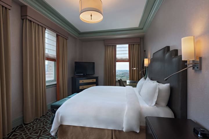 Hotel ICON Autograph Collection by Marriott