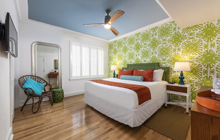 Circa 39 Miami Beach by IHG
