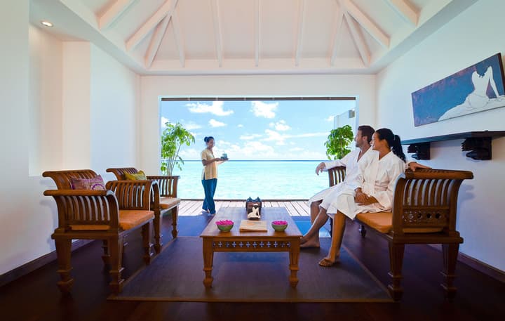 Summer Island Maldives