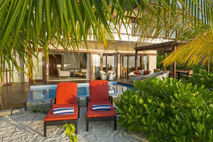 Summer Island Maldives