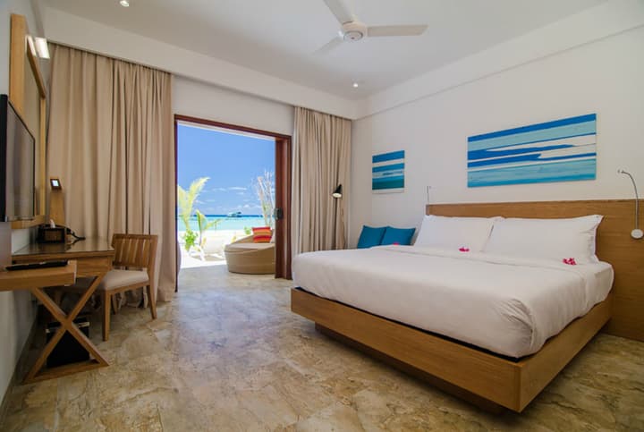 Summer Island Maldives