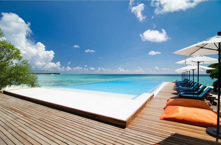 Summer Island Maldives