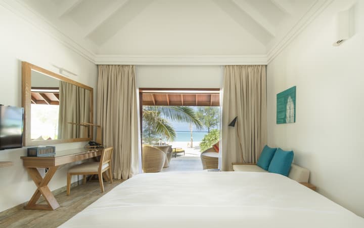 Summer Island Maldives