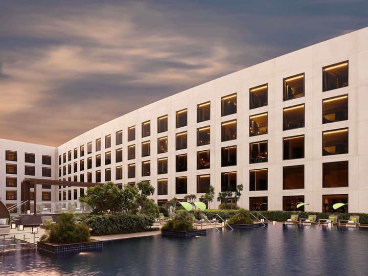 Pullman New Delhi Aerocity Hotel