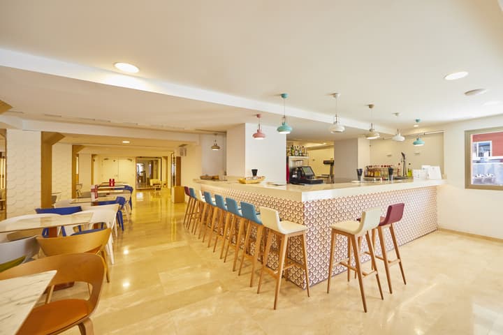 MLL Mediterranean Bay Hotel - Adults Only
