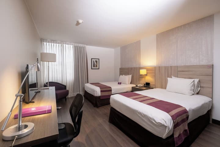 Aku Hotels