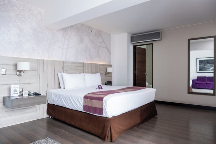 Aku Hotels