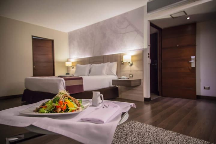 Aku Hotels