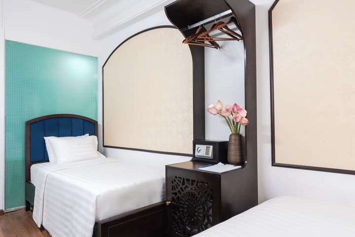 Little Hanoi Hotel