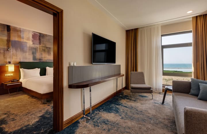 DoubleTree by Hilton Hotel Van