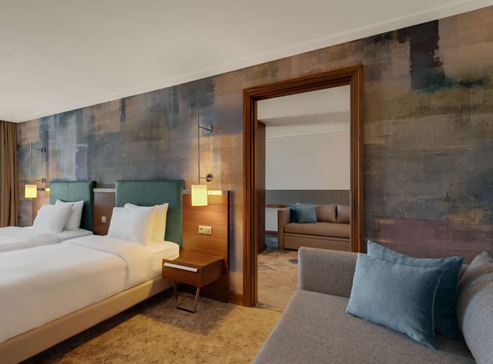 DoubleTree by Hilton Hotel Van