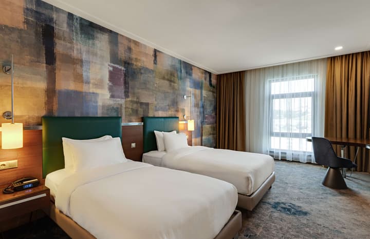 DoubleTree by Hilton Hotel Van