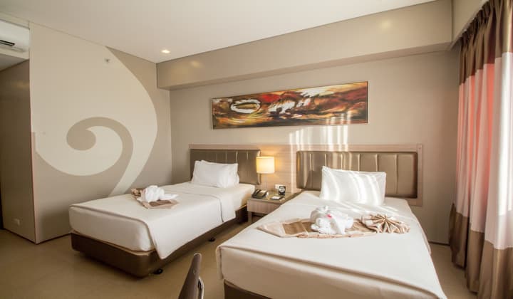Bayfront Hotel Cebu - North Reclamation