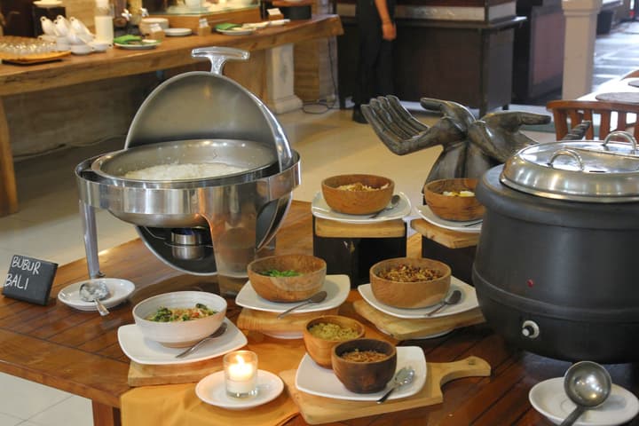 Grand Santhi Hotel