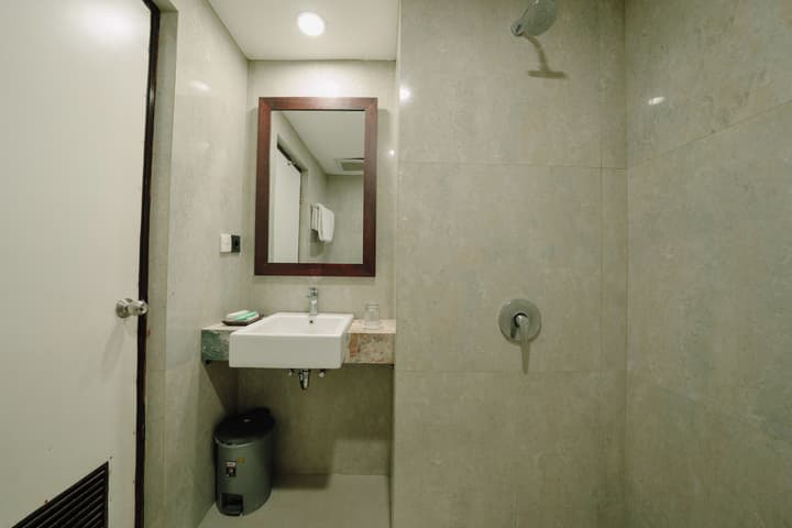 Grand Santhi Hotel