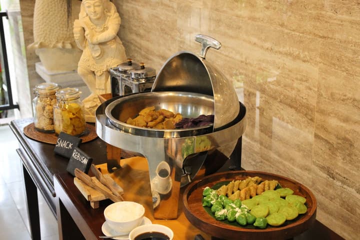 Grand Santhi Hotel