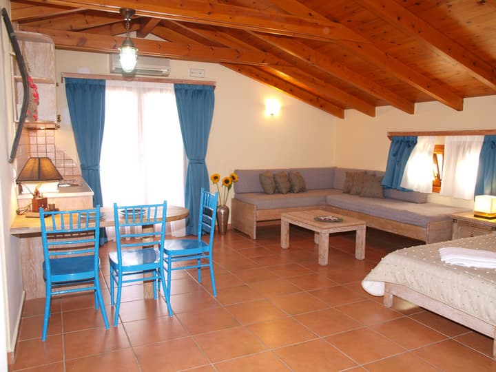Mylos Hotel Apartments