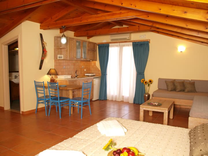 Mylos Hotel Apartments