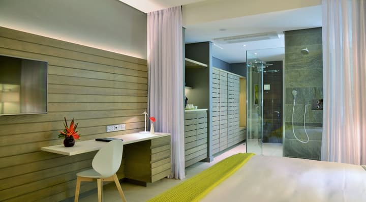 Eden Bleu Hotel