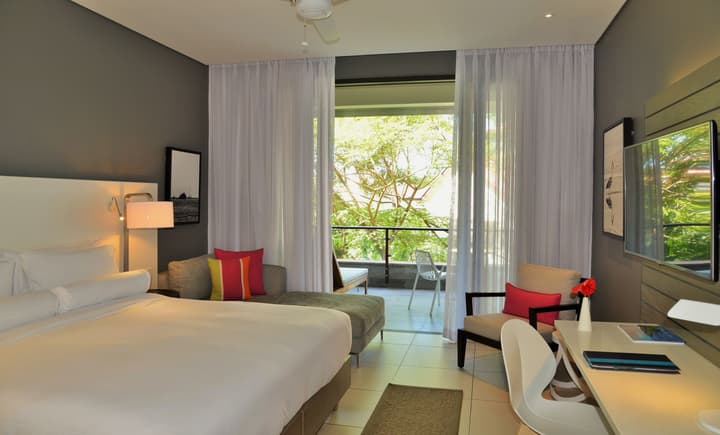 Eden Bleu Hotel