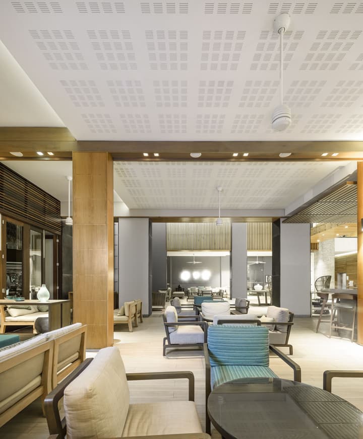 Eden Bleu Hotel