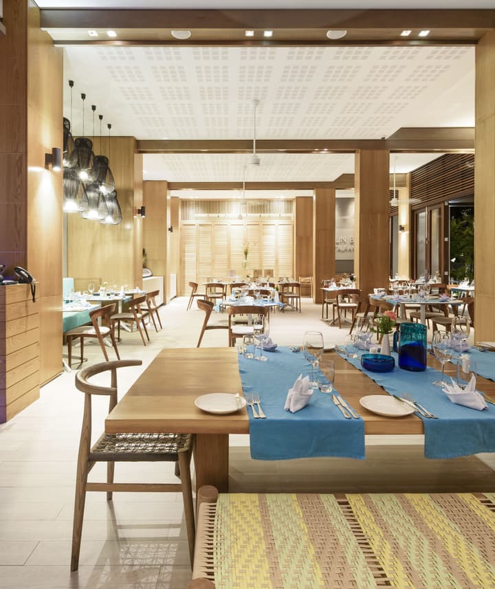 Eden Bleu Hotel