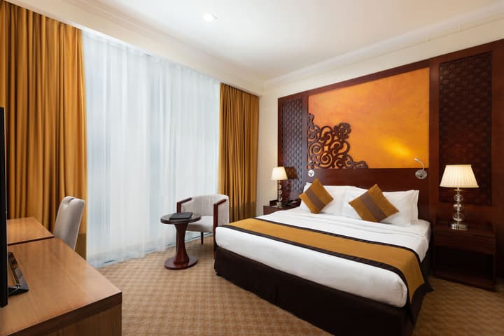Landmark Premier Hotel