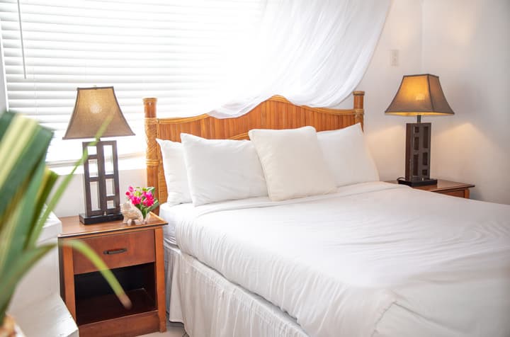 Tingum Village Hotel