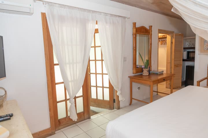 Tingum Village Hotel