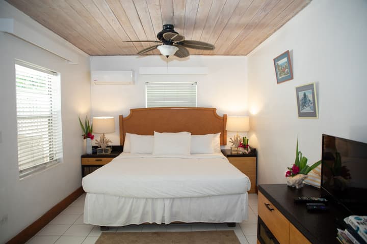 Tingum Village Hotel