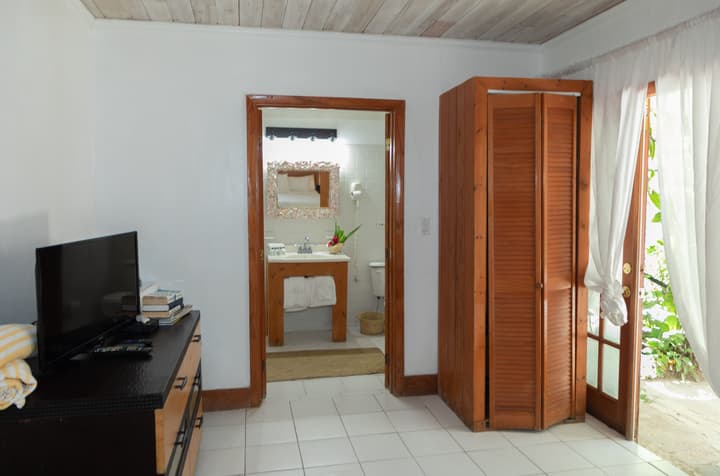 Tingum Village Hotel