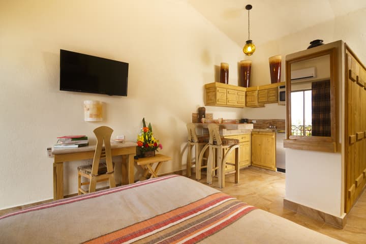 Cabo Vista Hotel - Adults only
