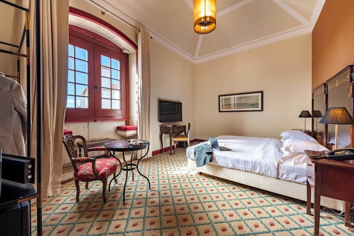 Pousada Castelo de Óbidos - Historic Hotel