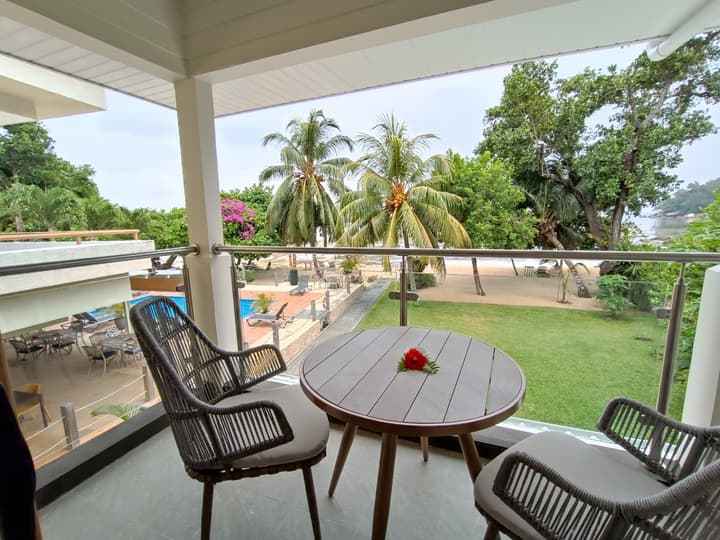 Crown Beach Hotel