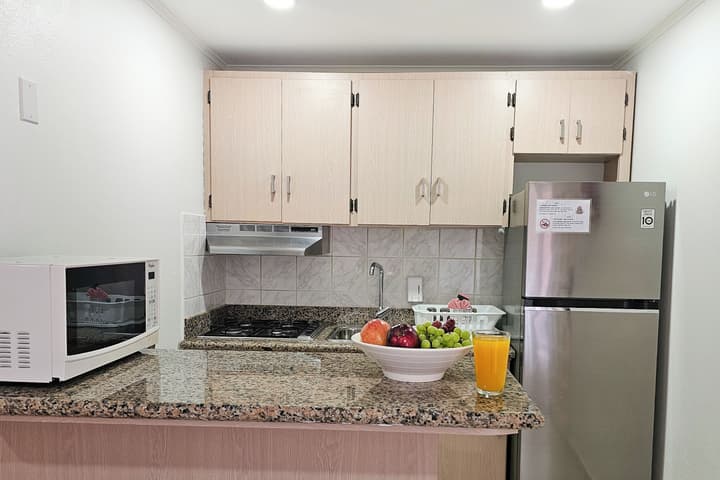 Sasaki Apartments