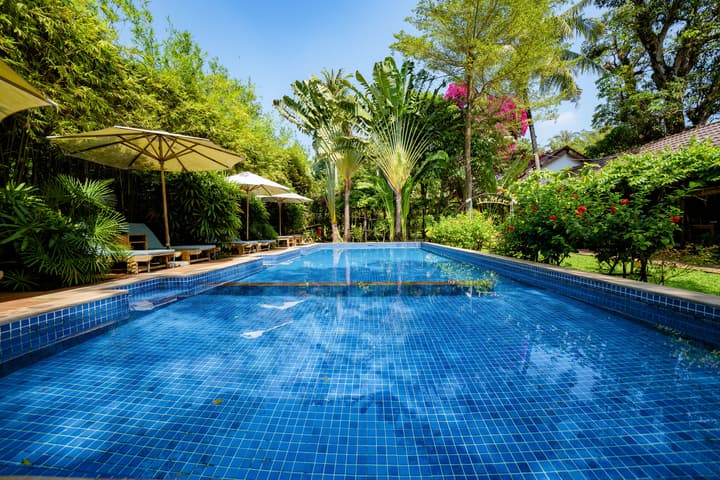 La Mer Resort