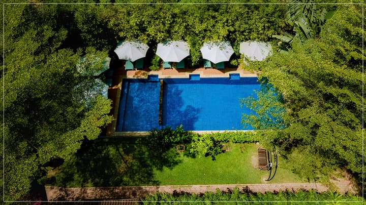 La Mer Resort