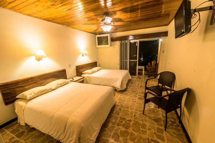 Karahe Beach Hotel