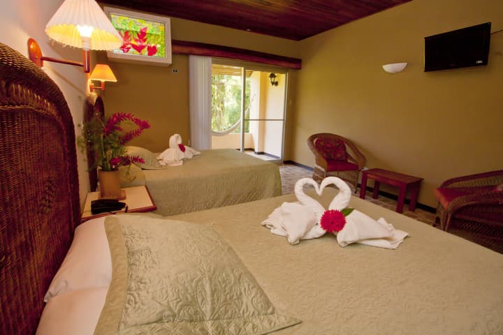 Karahe Beach Hotel