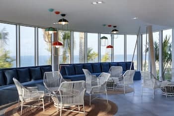 Nurai Island Hotel